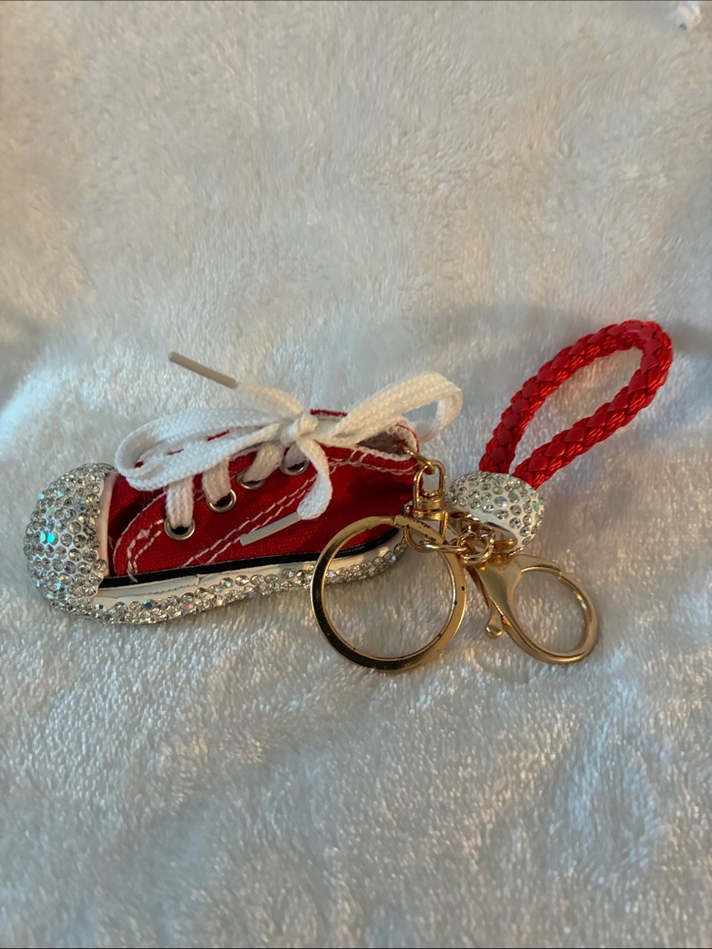 Keychain Red Rhinestone Sneaker. NWOT - Picture 2 of 3